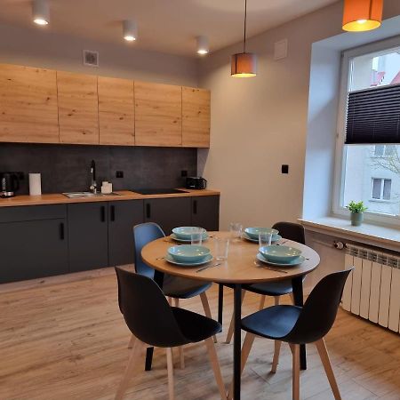 Piekny Apartament Przy Parku, Blisko Dworca, Centrum Radom Exterior foto